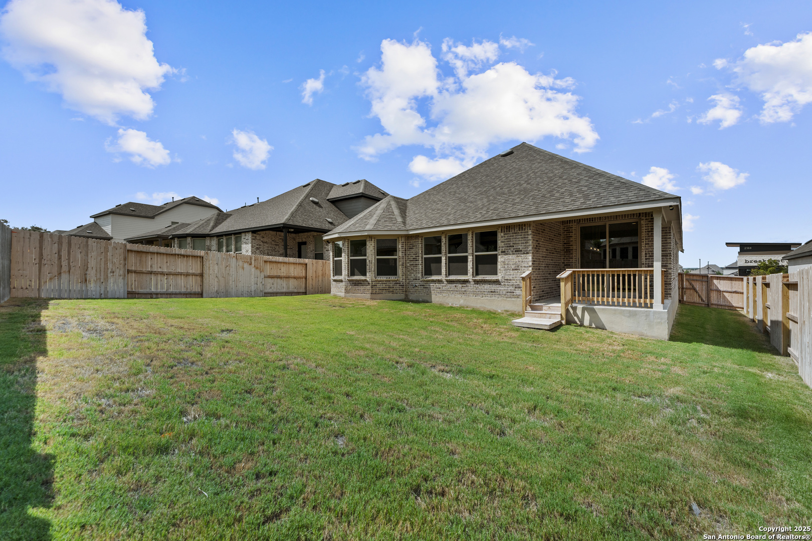 2175 Oak Run Parkway