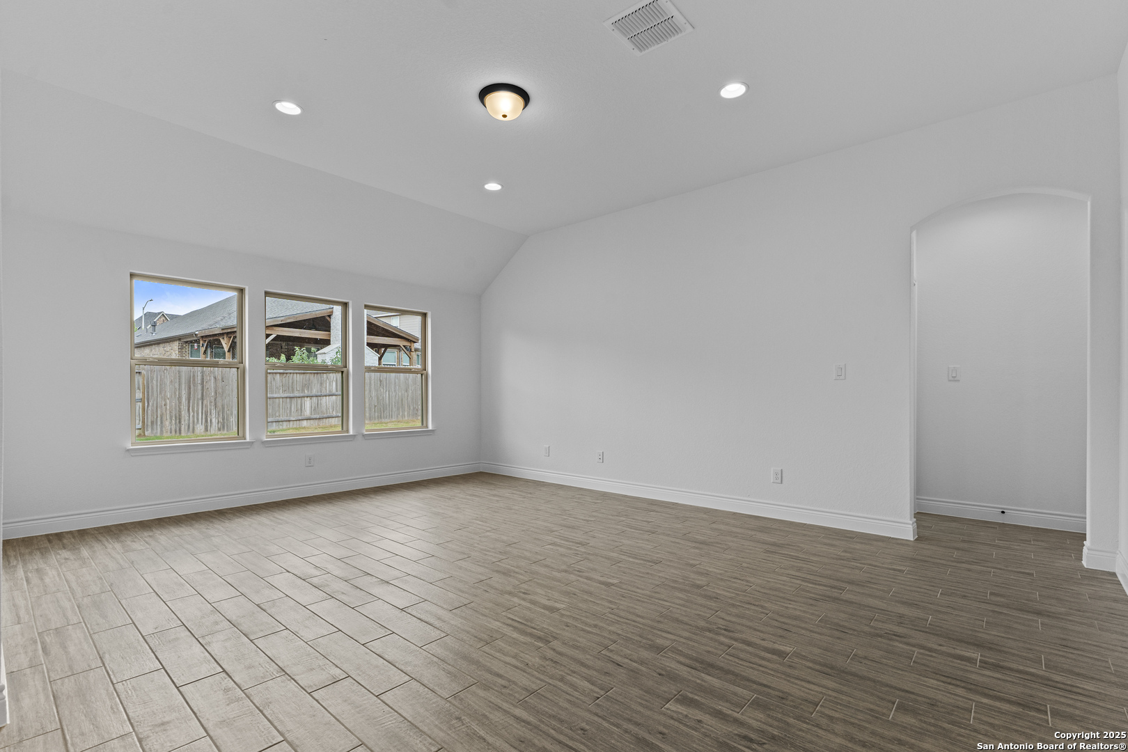 2175 Oak Run Parkway