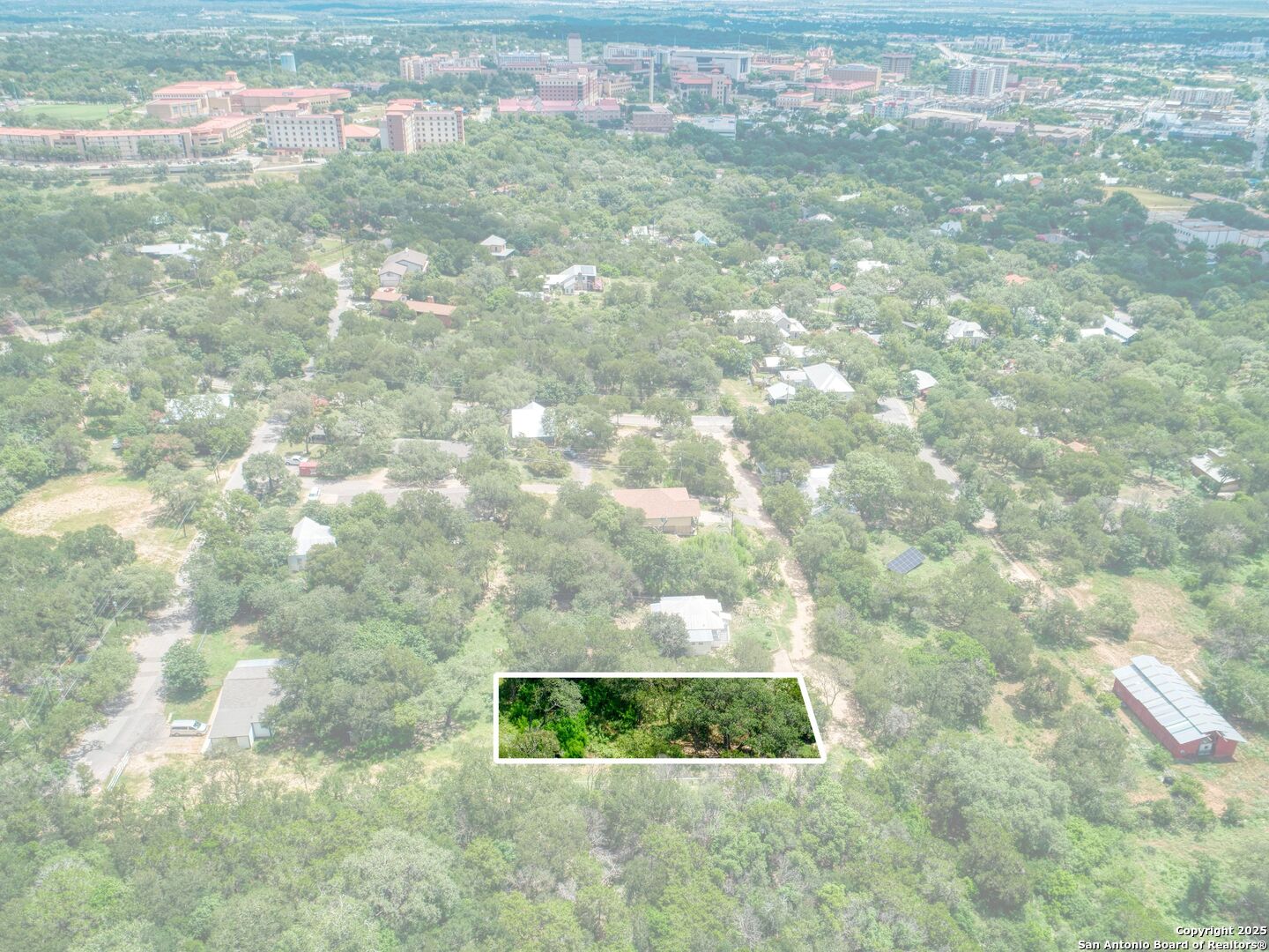 LOT 8 Waco St