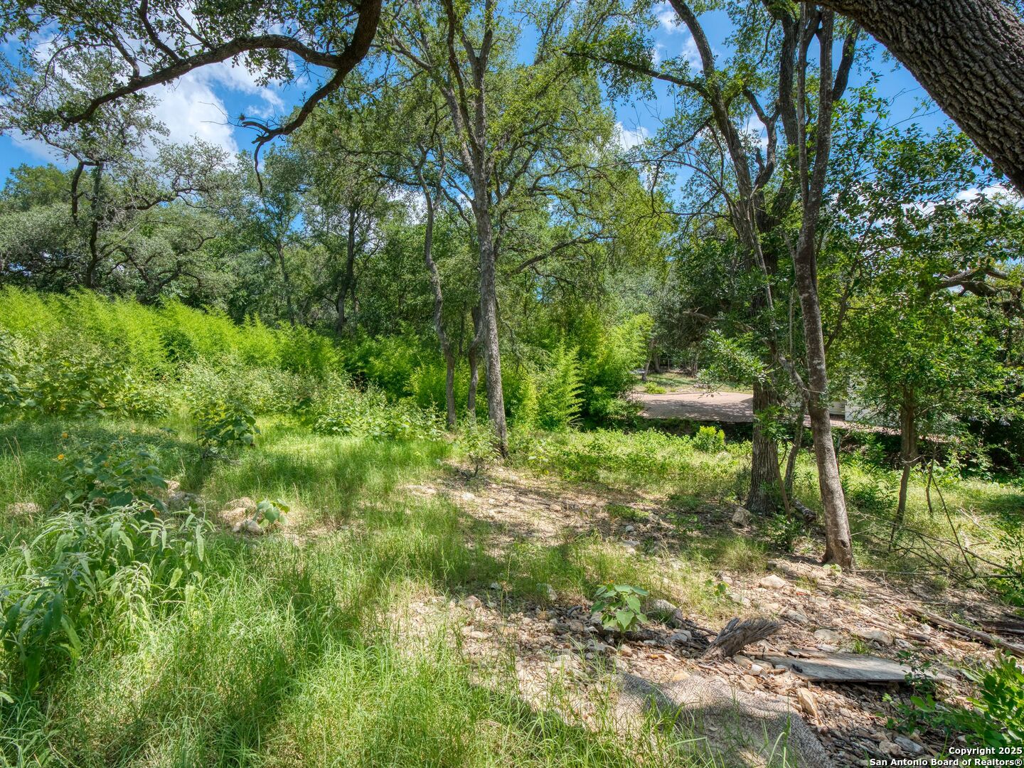 LOT 8 Waco St