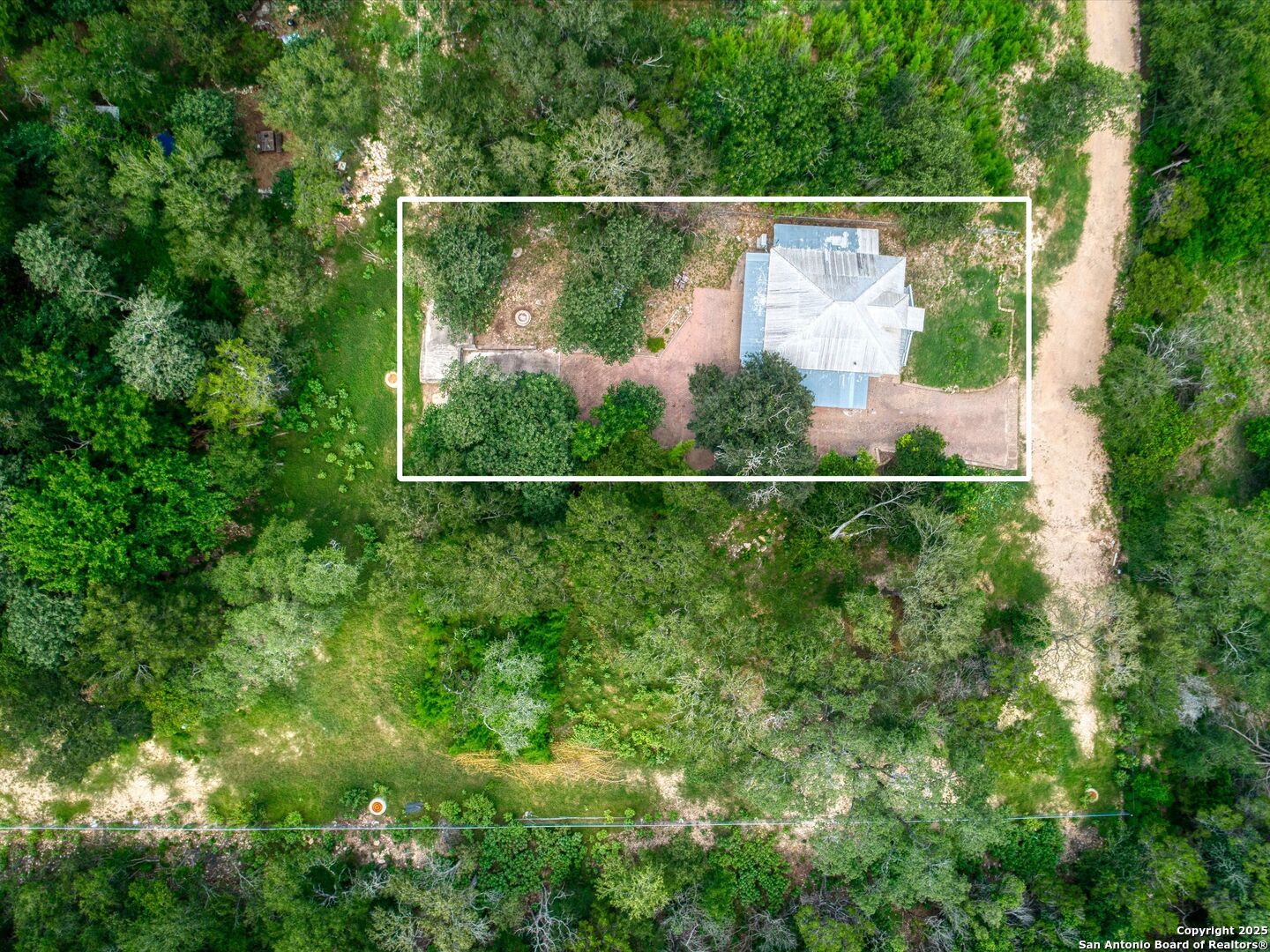 826 Waco St
