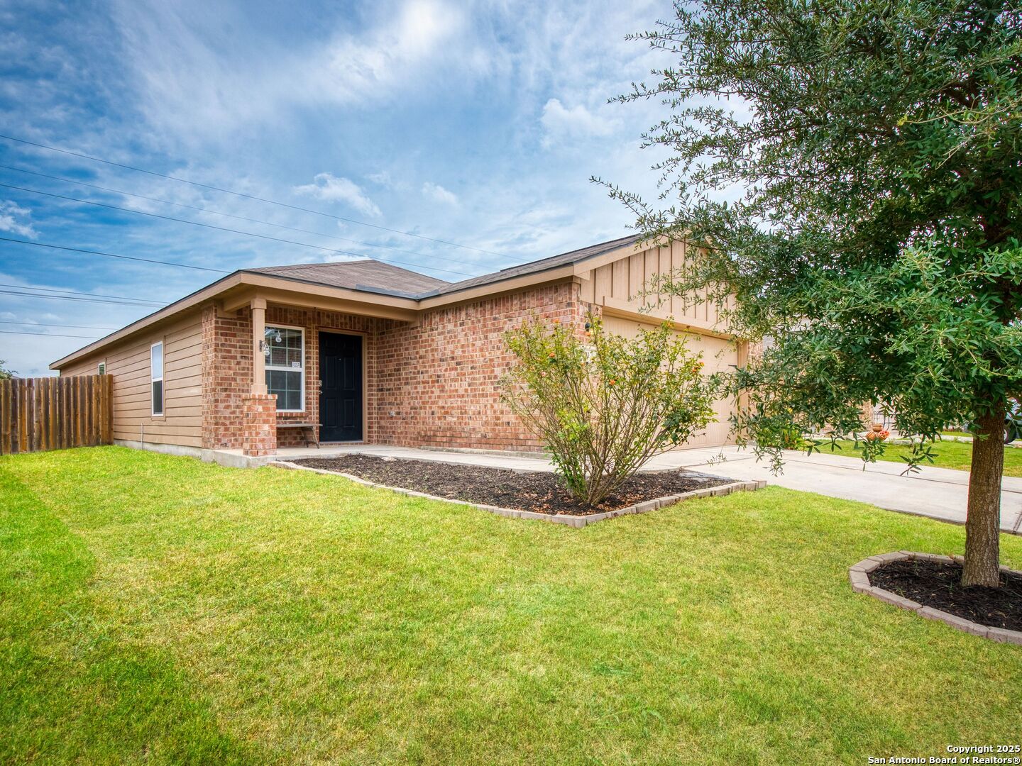 731 Veloway Trail