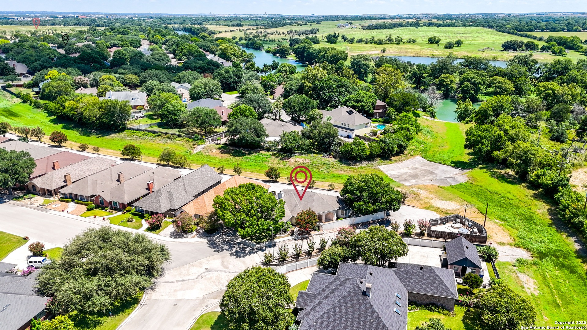 2397 Essex Grace