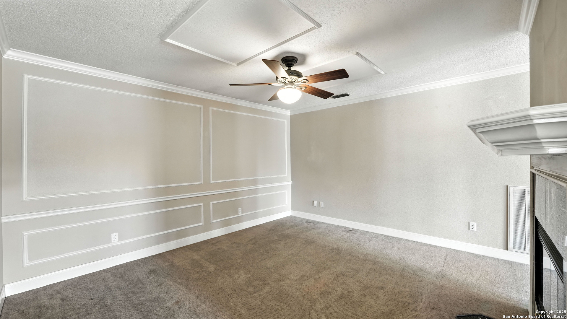 2397 Essex Grace