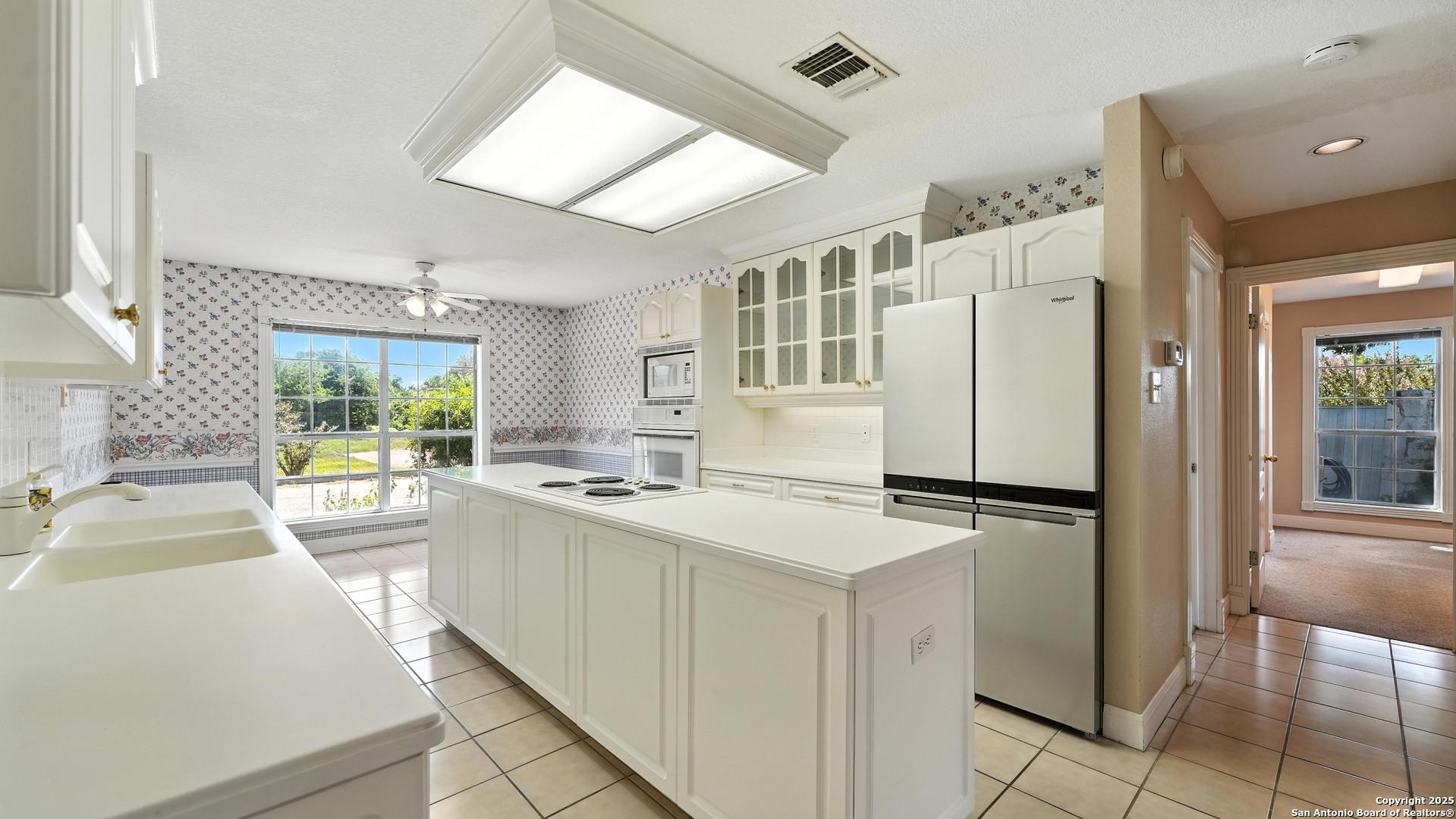 2397 Essex Grace