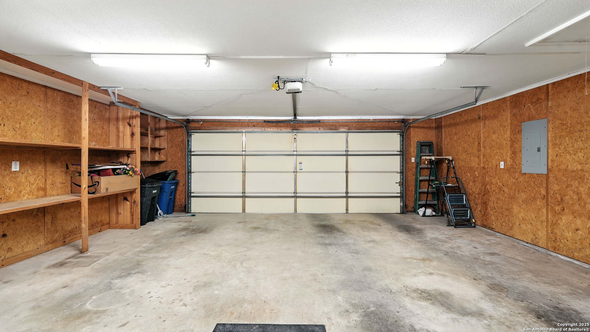 2397 Essex Grace
