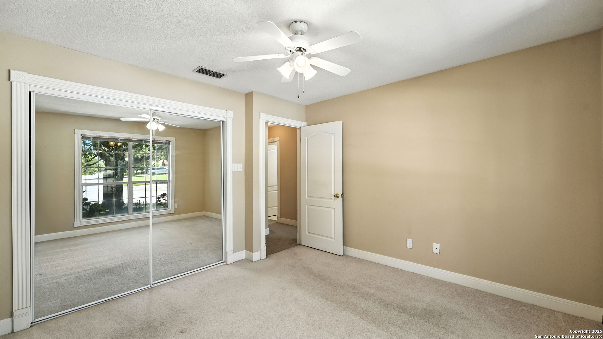 2397 Essex Grace