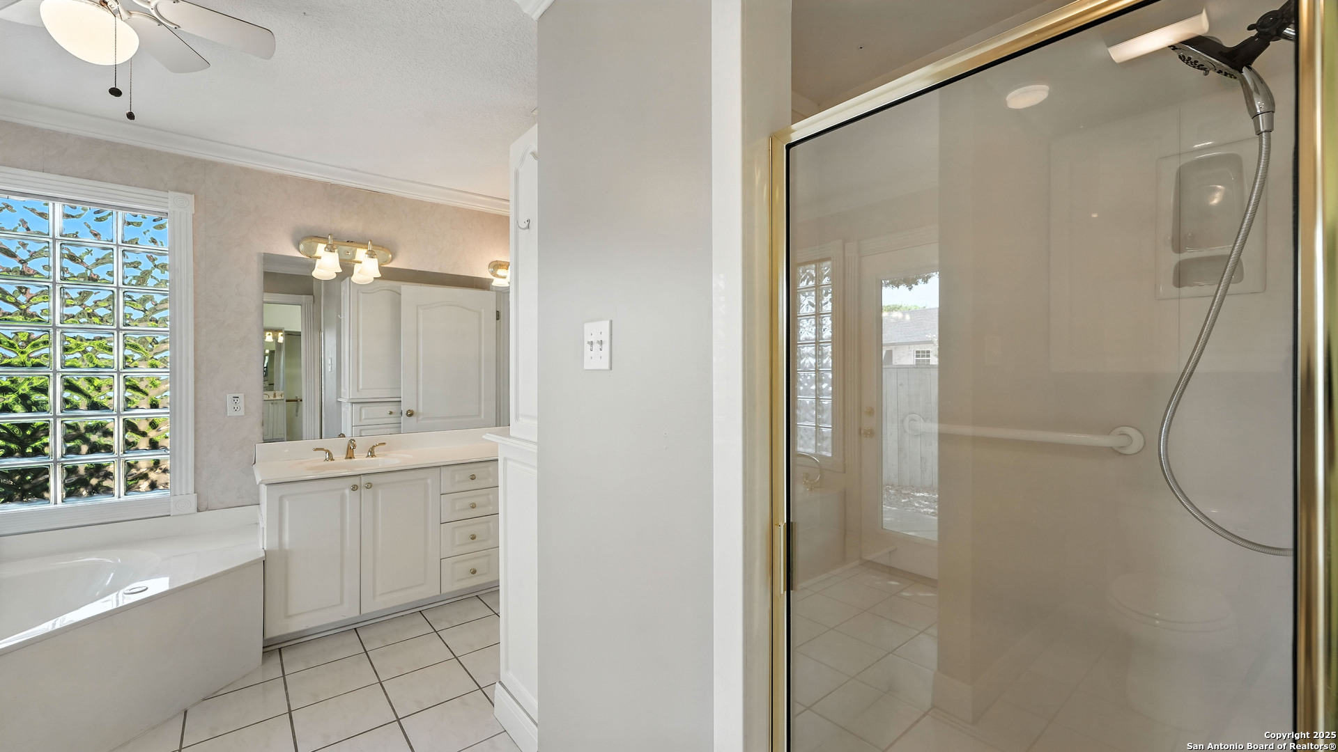 2397 Essex Grace
