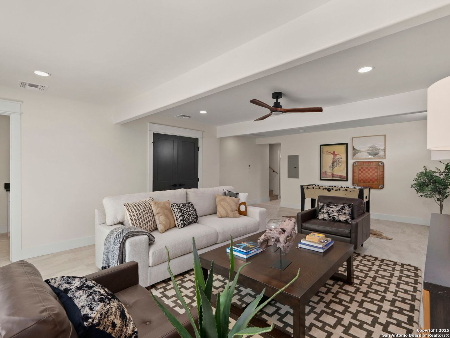 3140 Westview