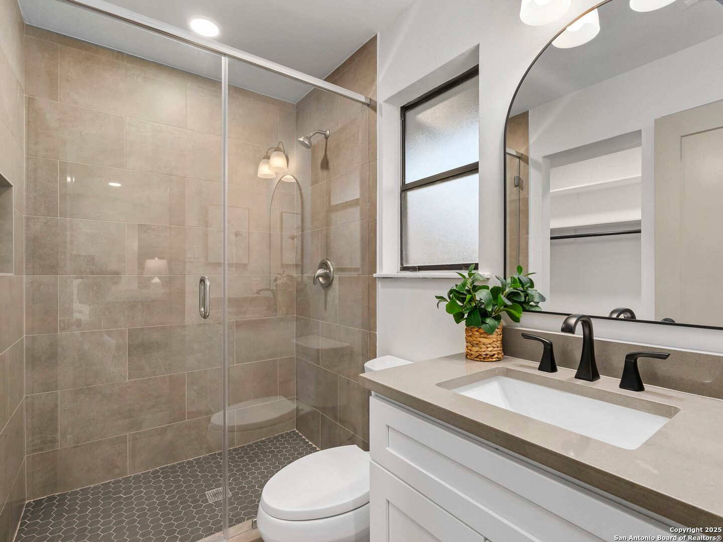 14 Country Club Circle