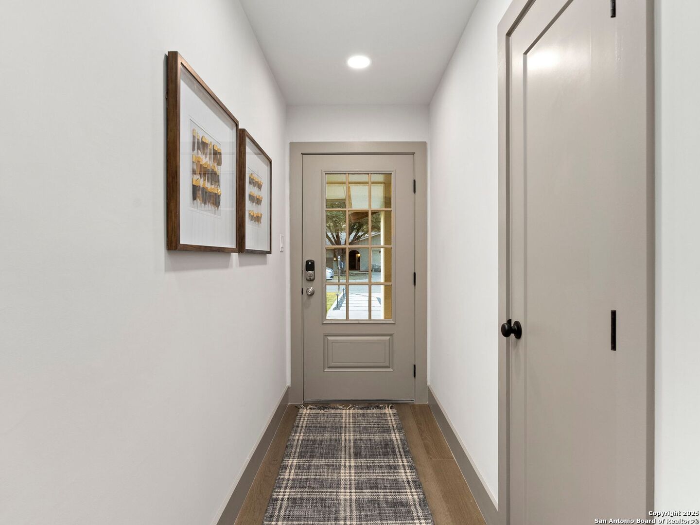 14 Country Club Circle