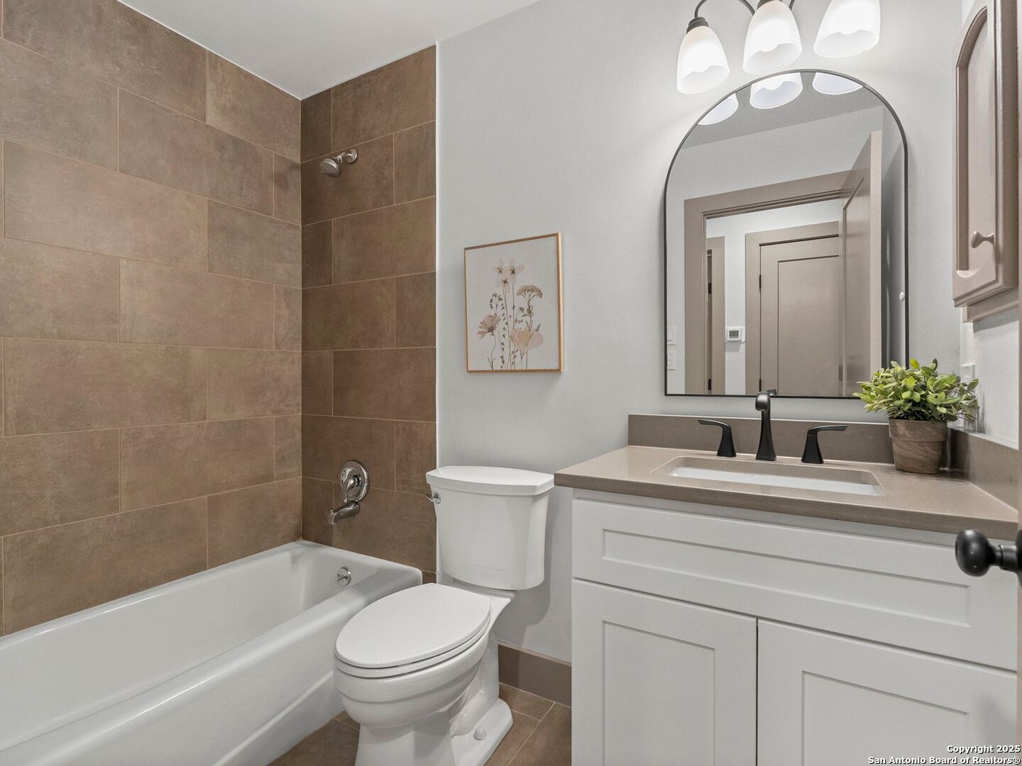 14 Country Club Circle