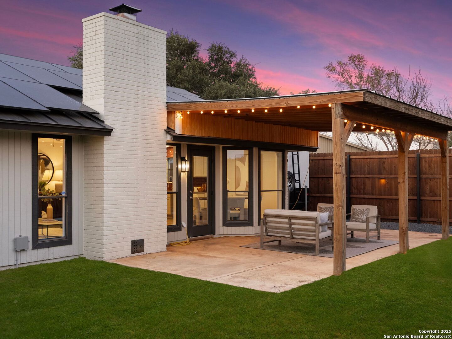 14 Country Club Circle