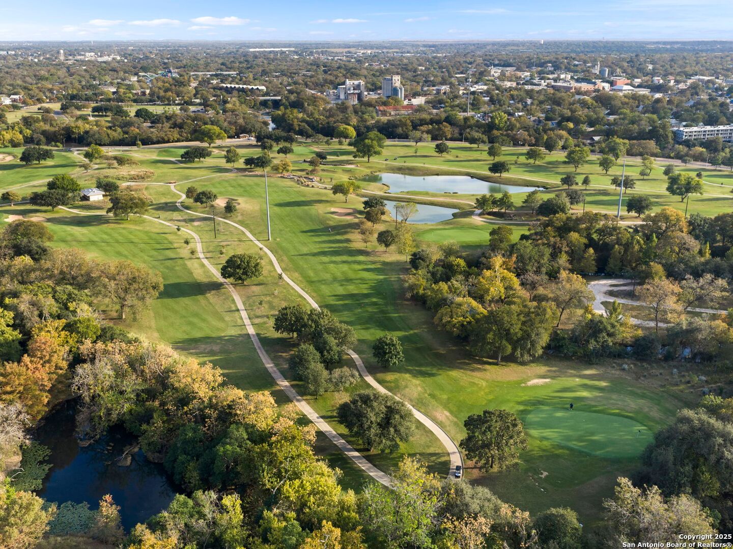 14 Country Club Circle