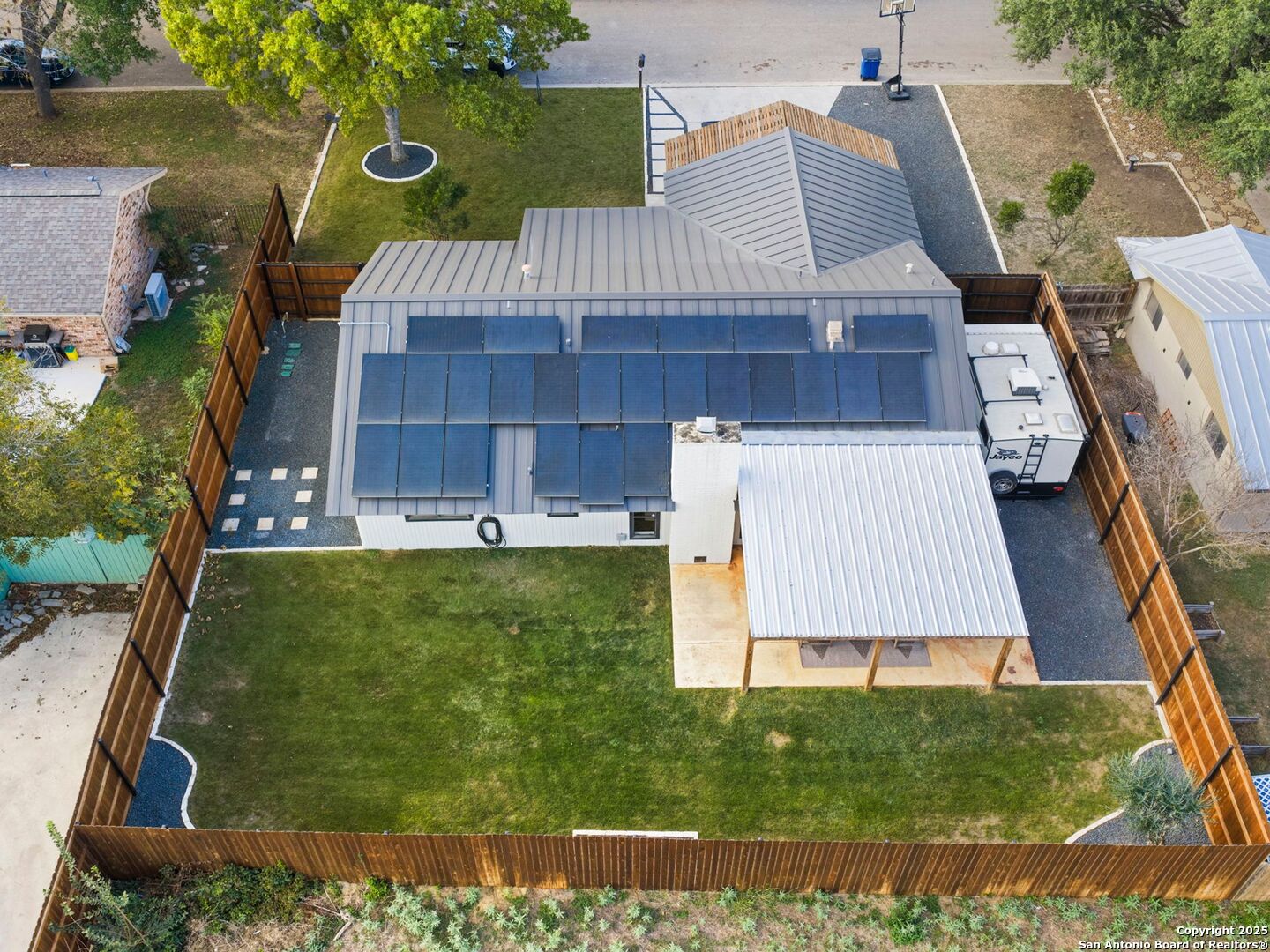 14 Country Club Circle