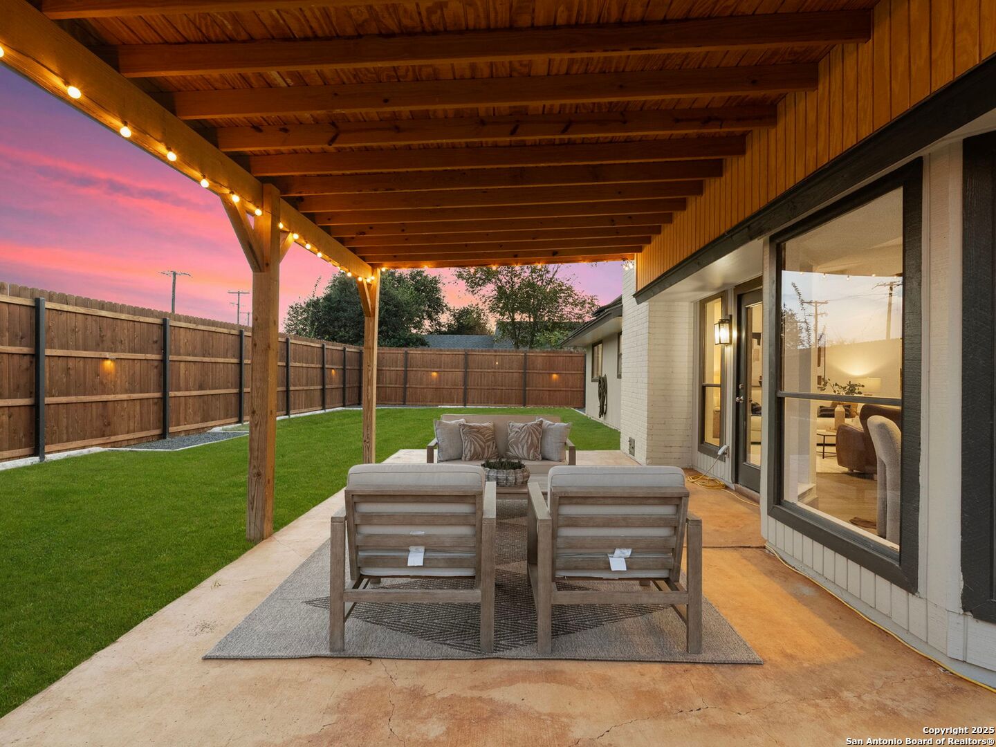 14 Country Club Circle