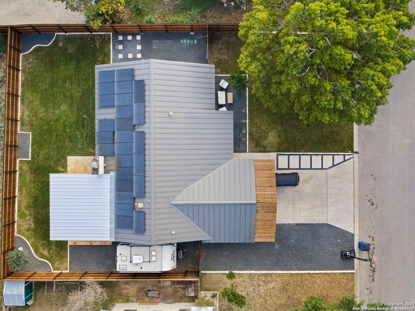 14 Country Club Circle