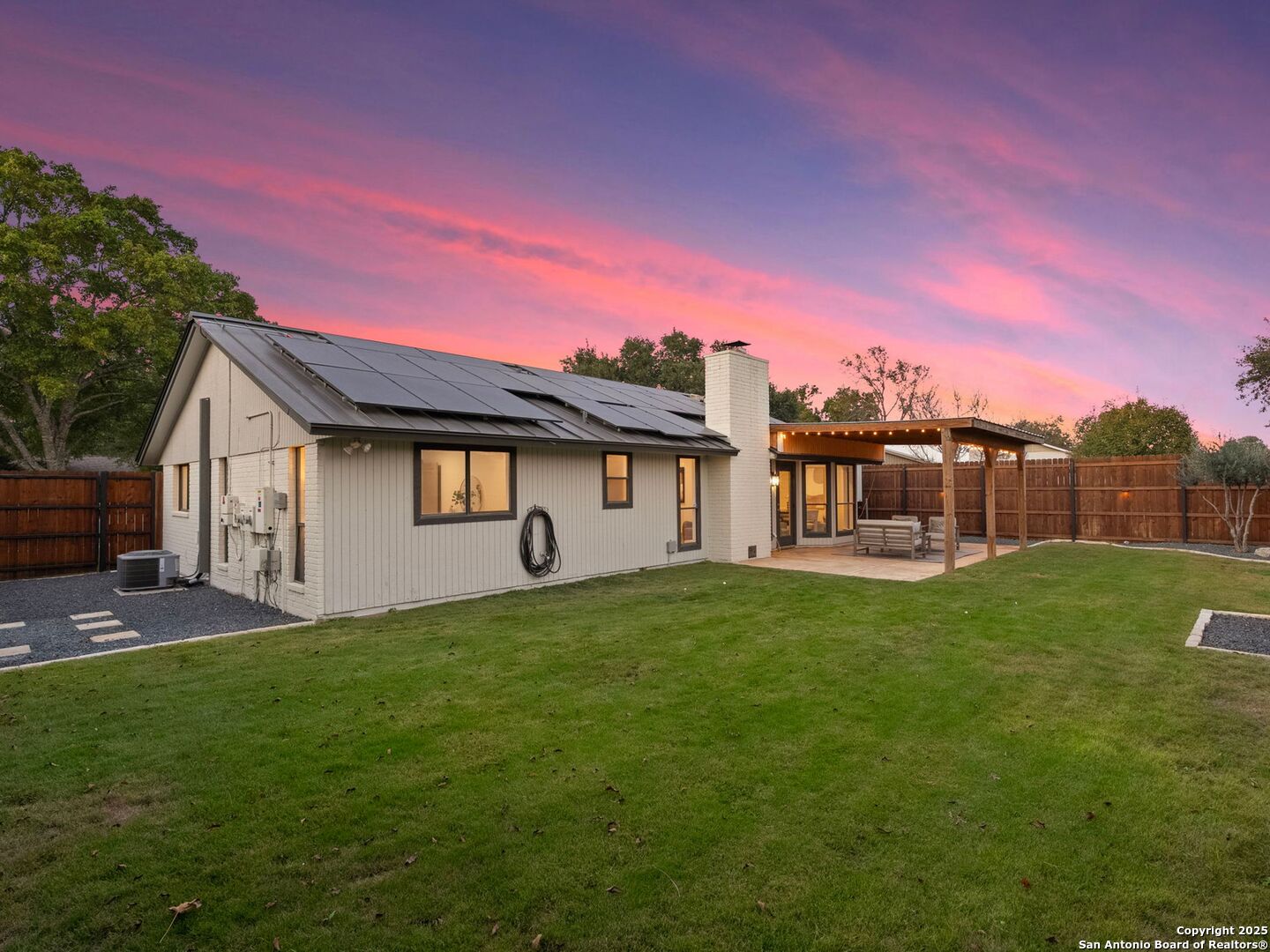 14 Country Club Circle