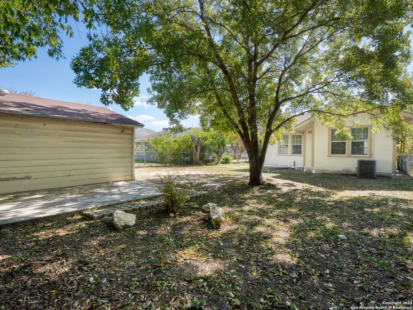 1013 Sacramento