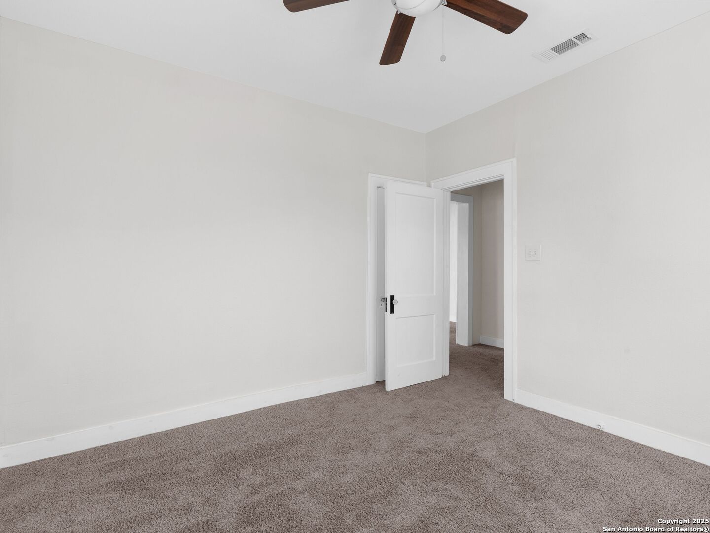 1013 Sacramento