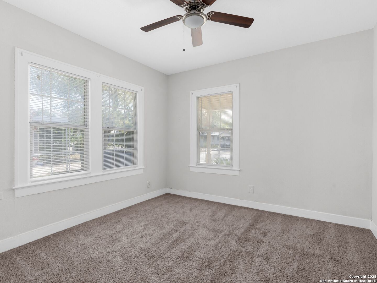1013 Sacramento