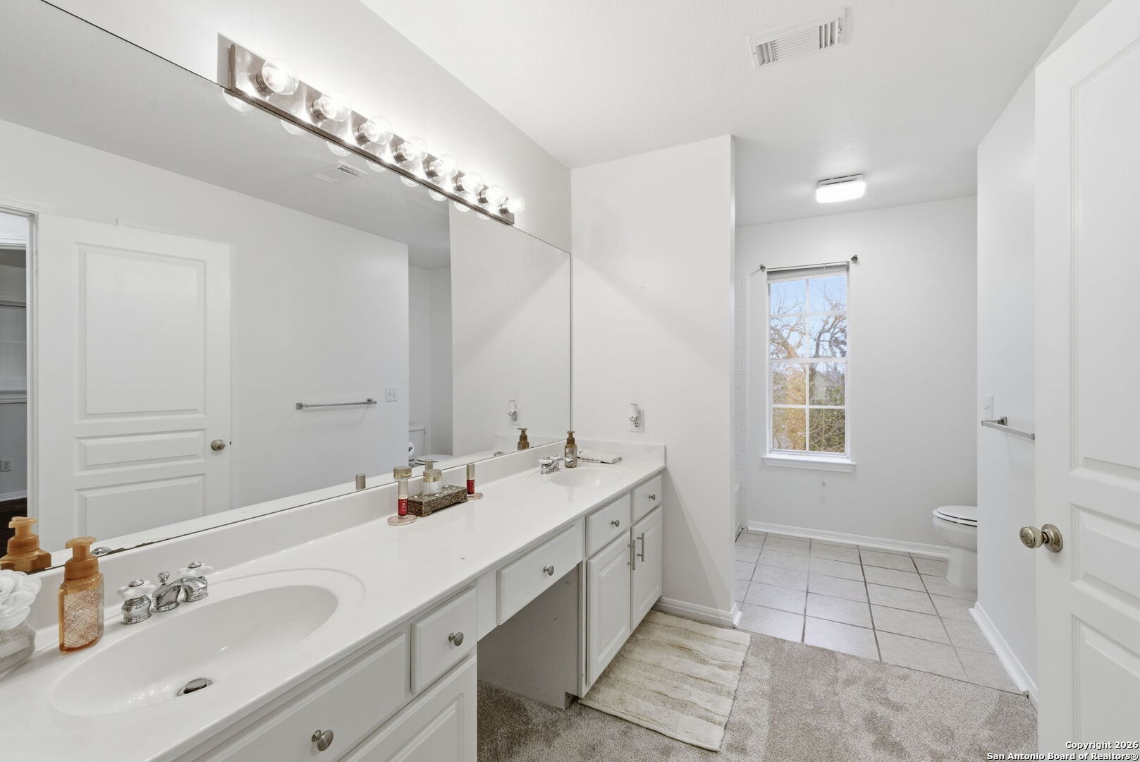 8810 London Heights