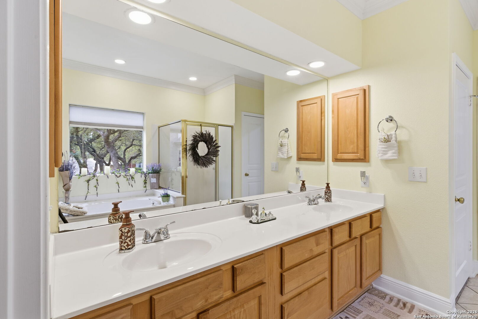 8810 London Heights
