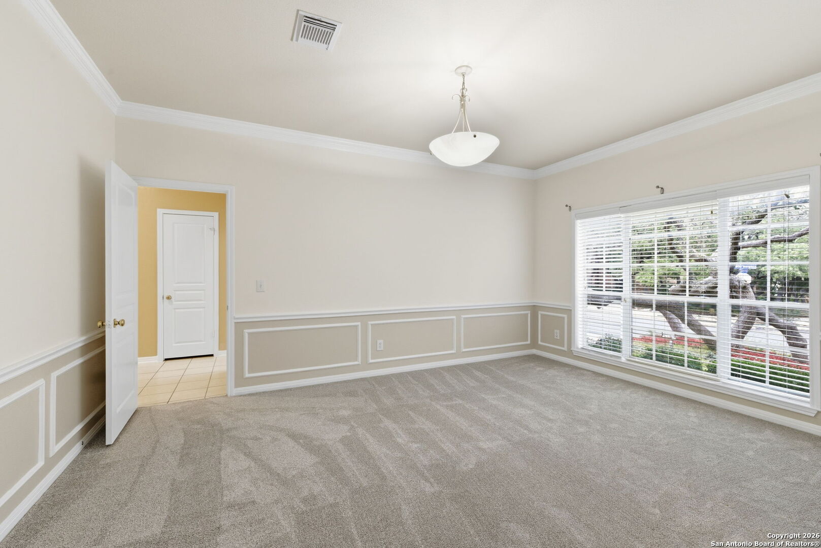 8810 London Heights