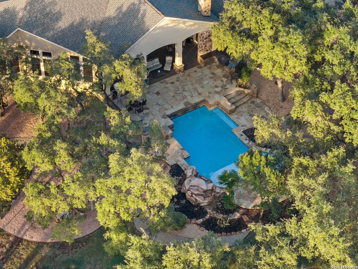 19819 Wild Hollow