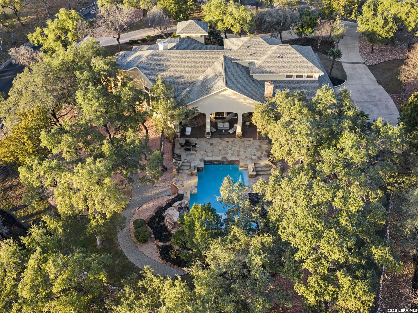 19819 Wild Hollow