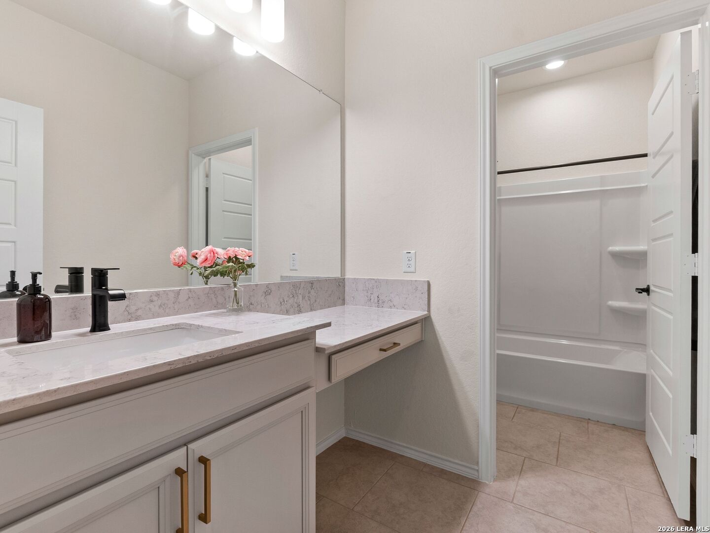 1711 Dalhart