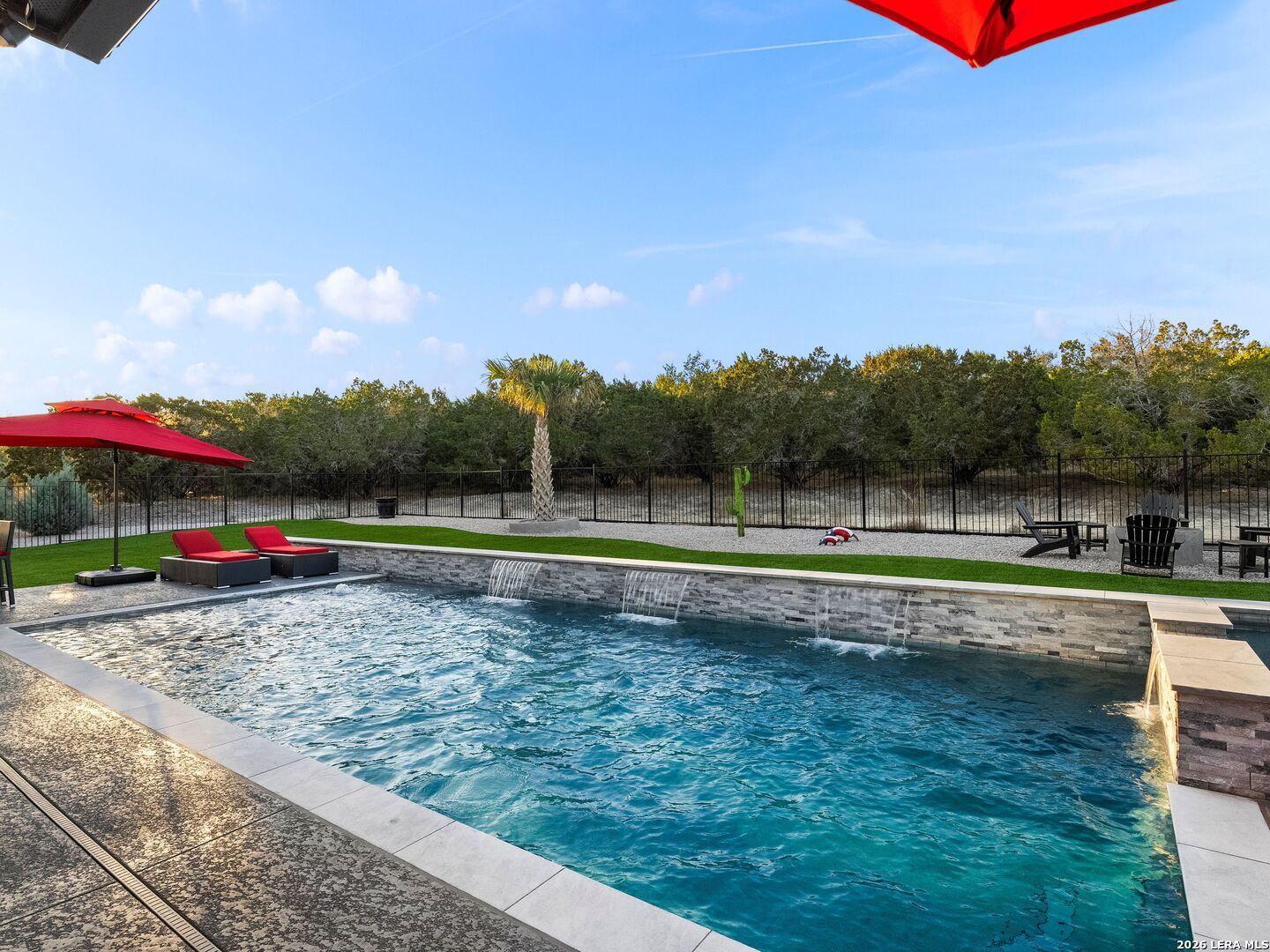 1709 Paradise Pkwy