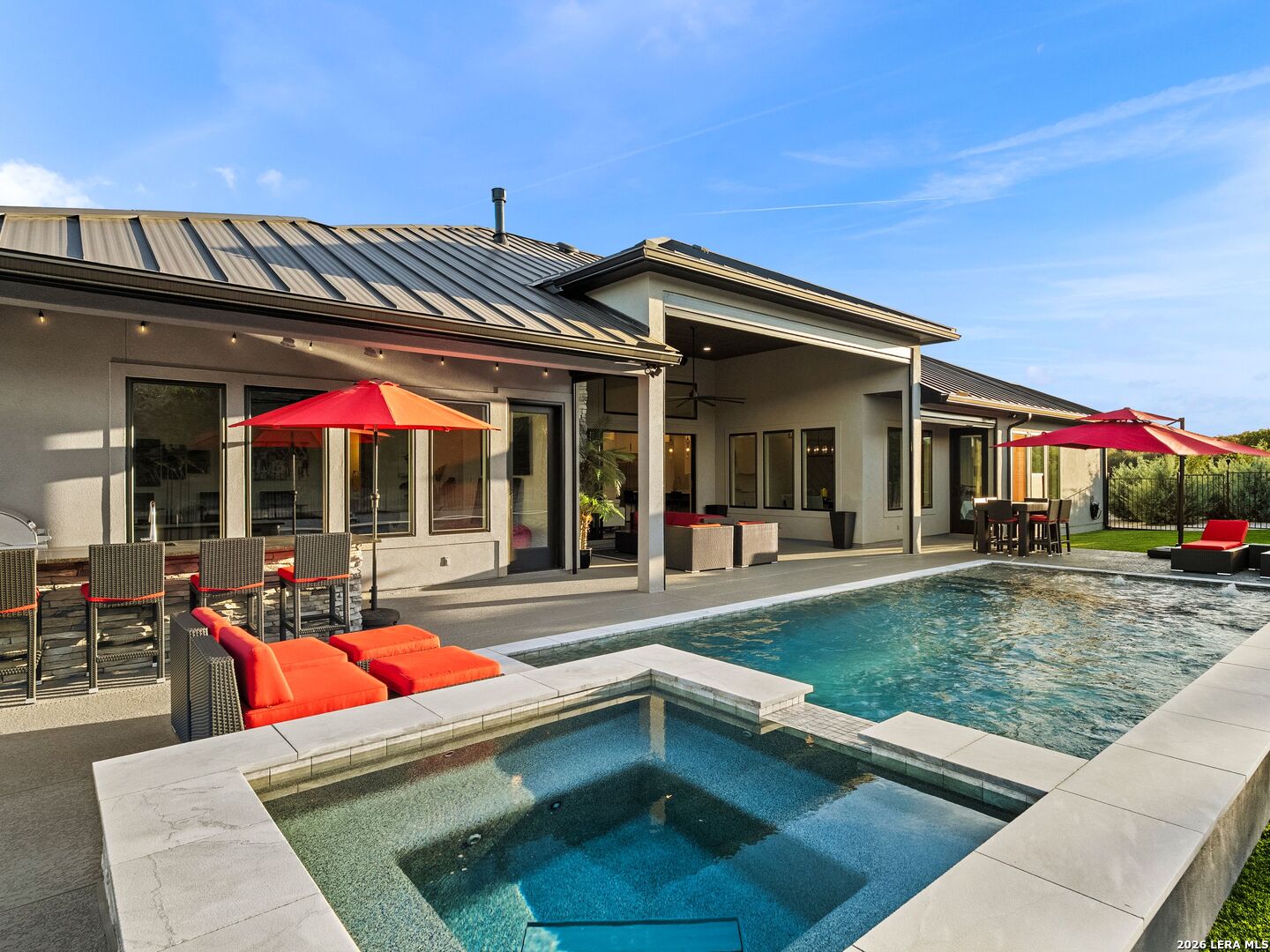 1709 Paradise Pkwy
