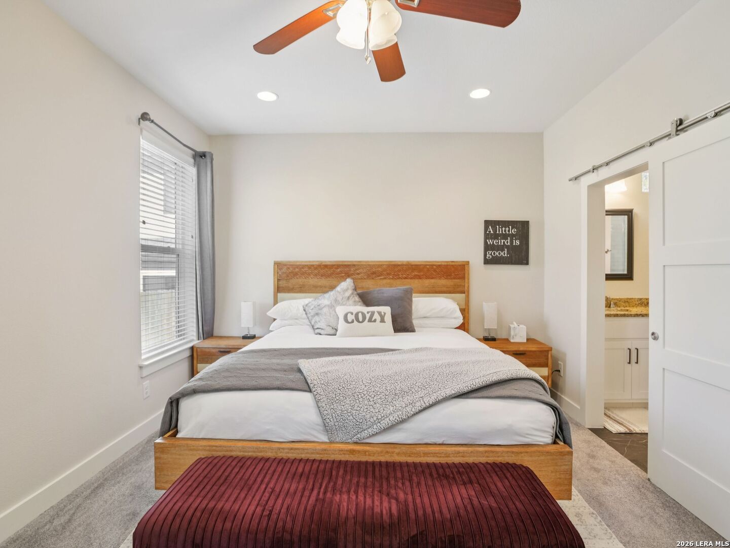 1206 Deloney APT B