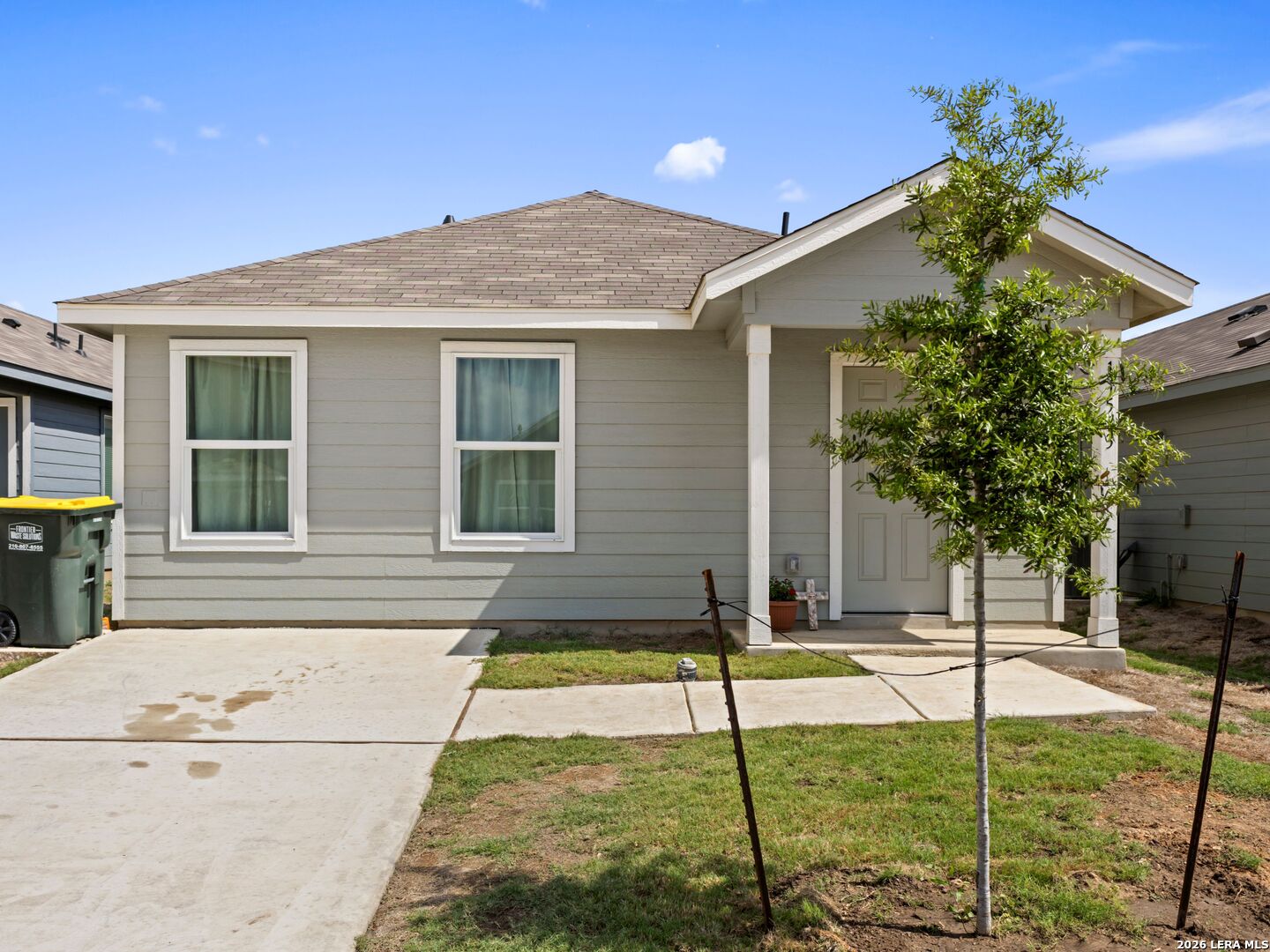 11543 Field Briar