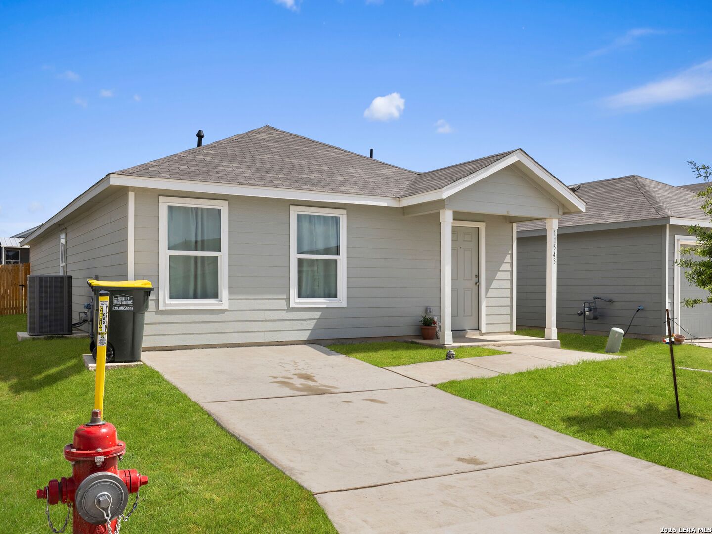 11543 Field Briar