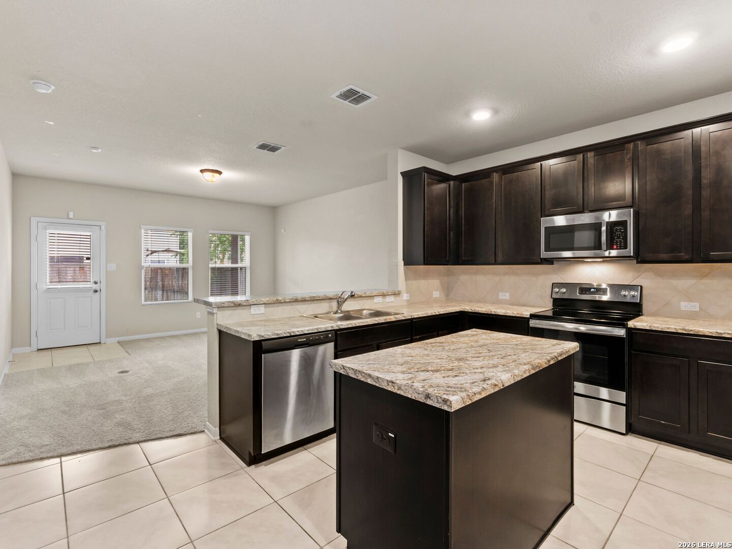 7210 Archers Grove