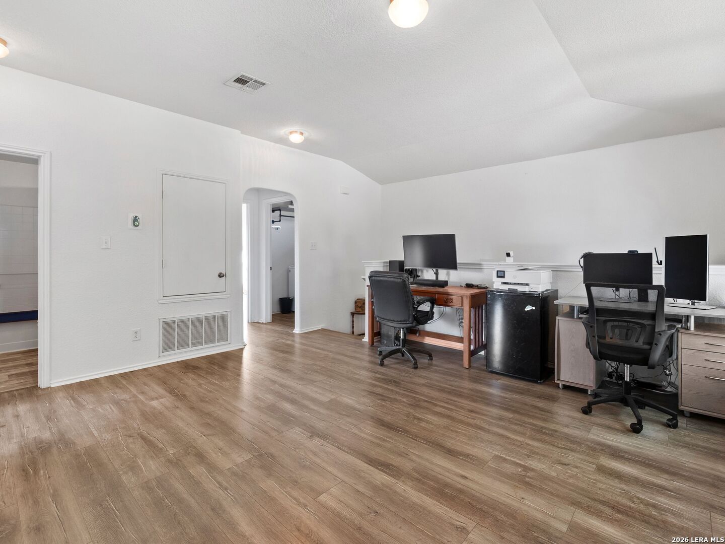 3406 Barksdale Dr