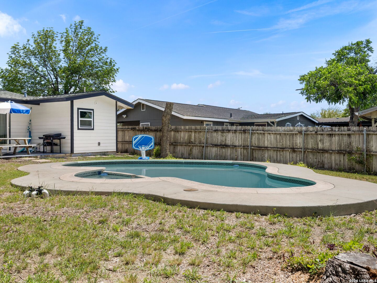 503 Pickwell Dr