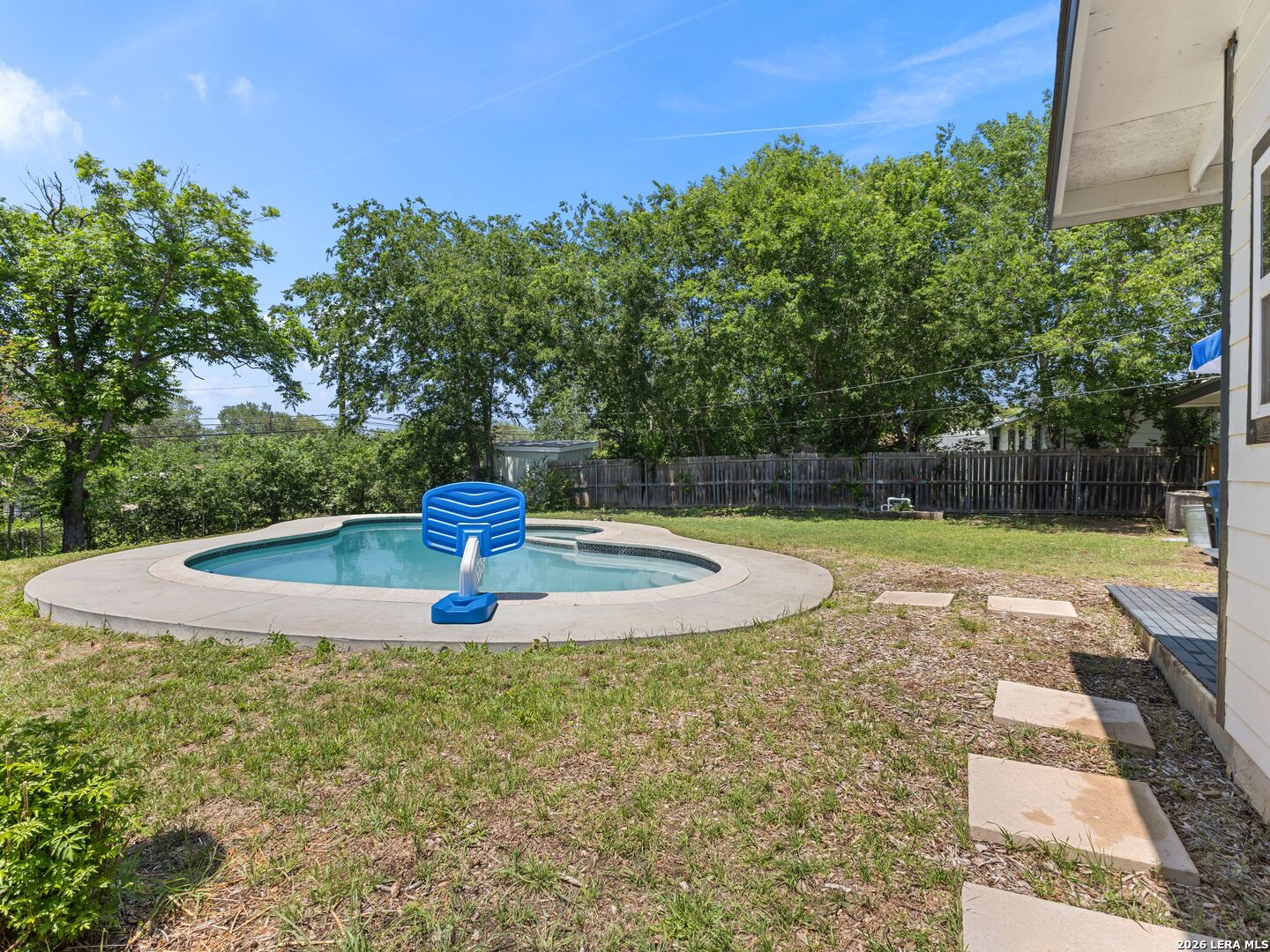 503 Pickwell Dr