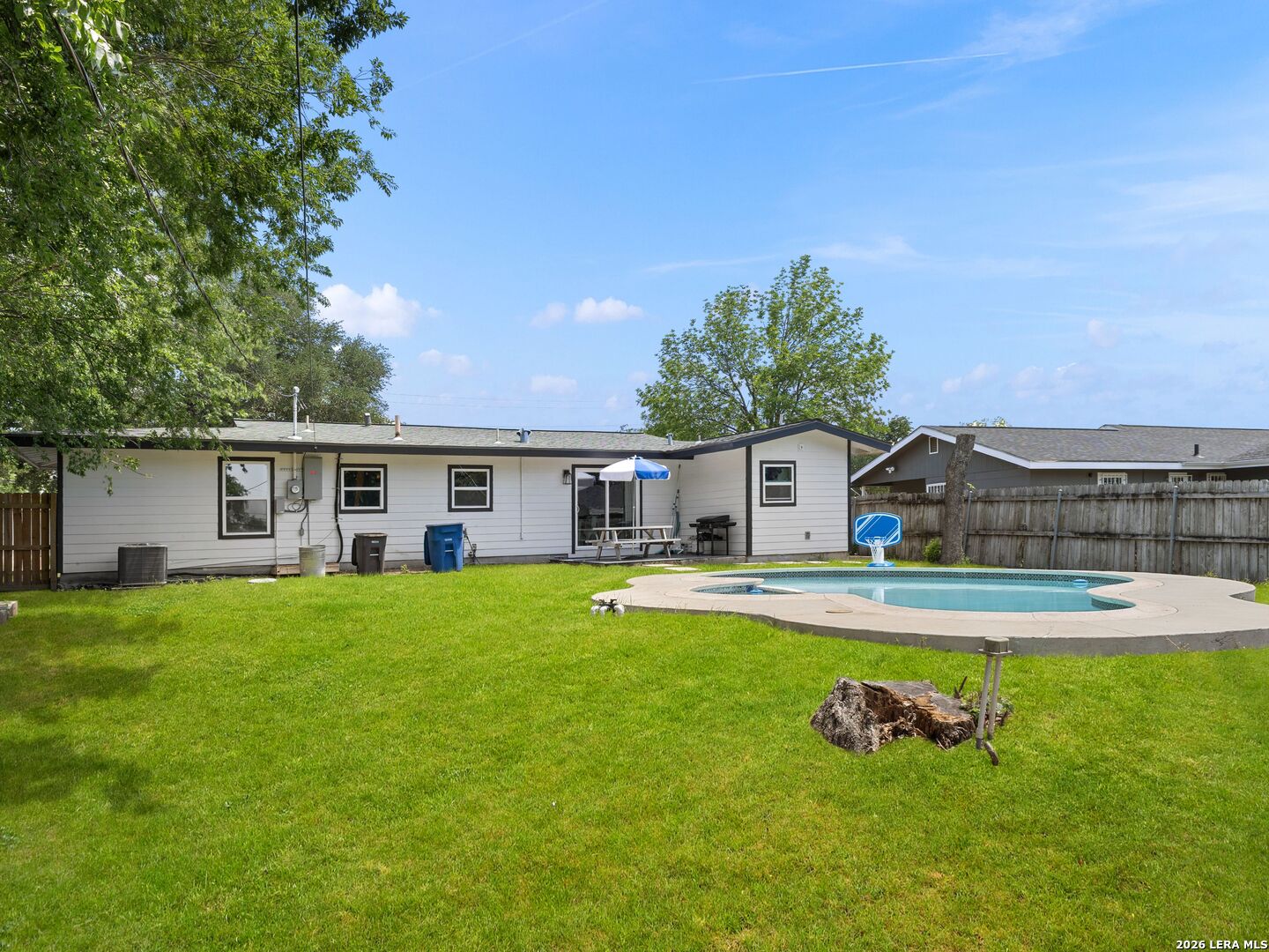 503 Pickwell Dr