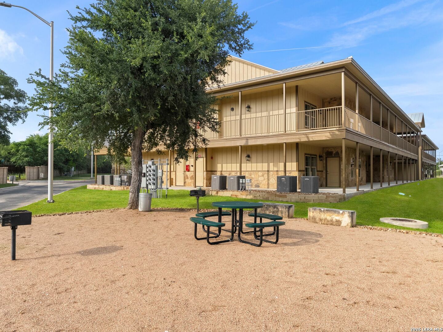 1554 Gruene Rd B-3