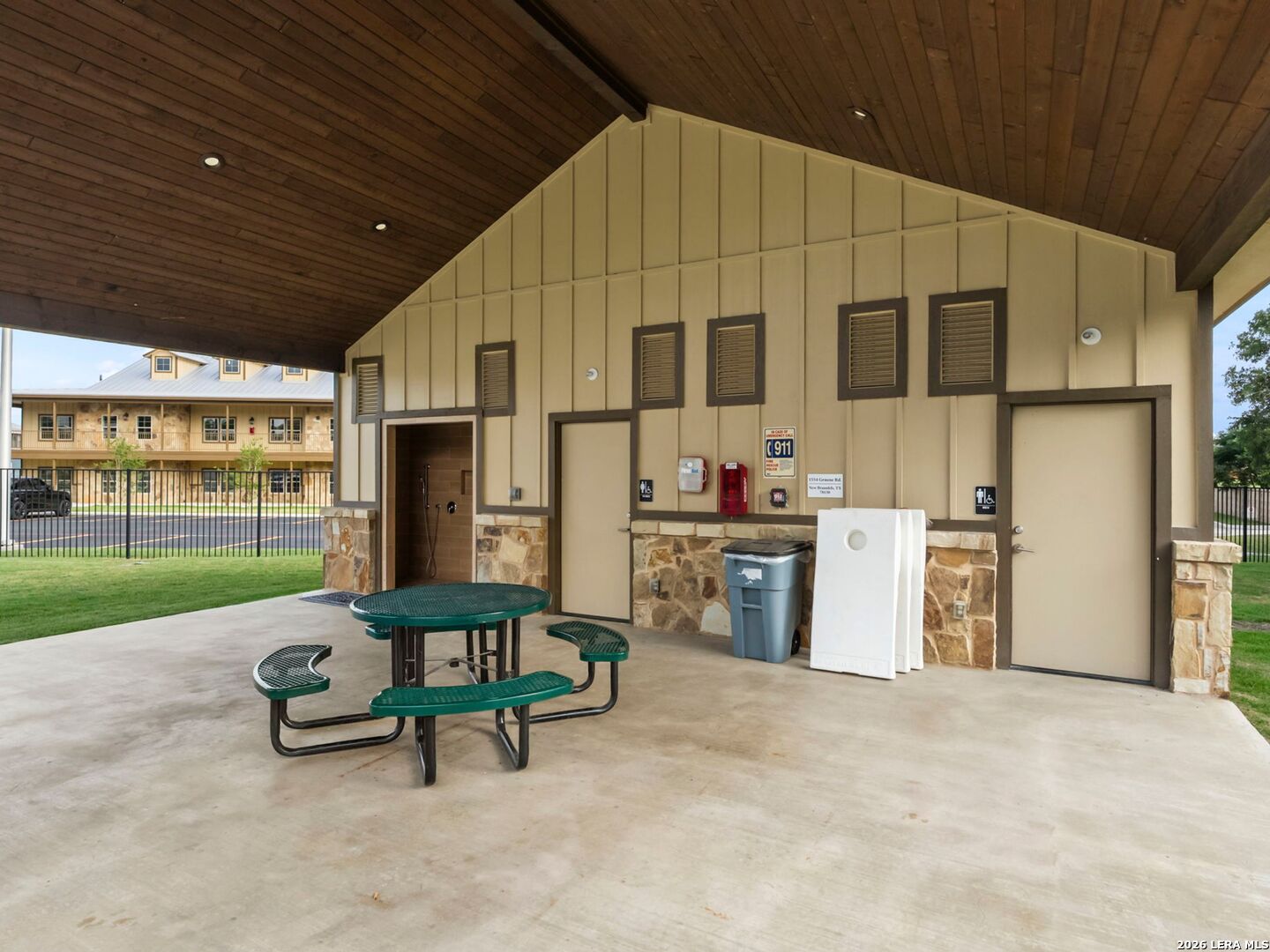 1554 Gruene Rd B-3