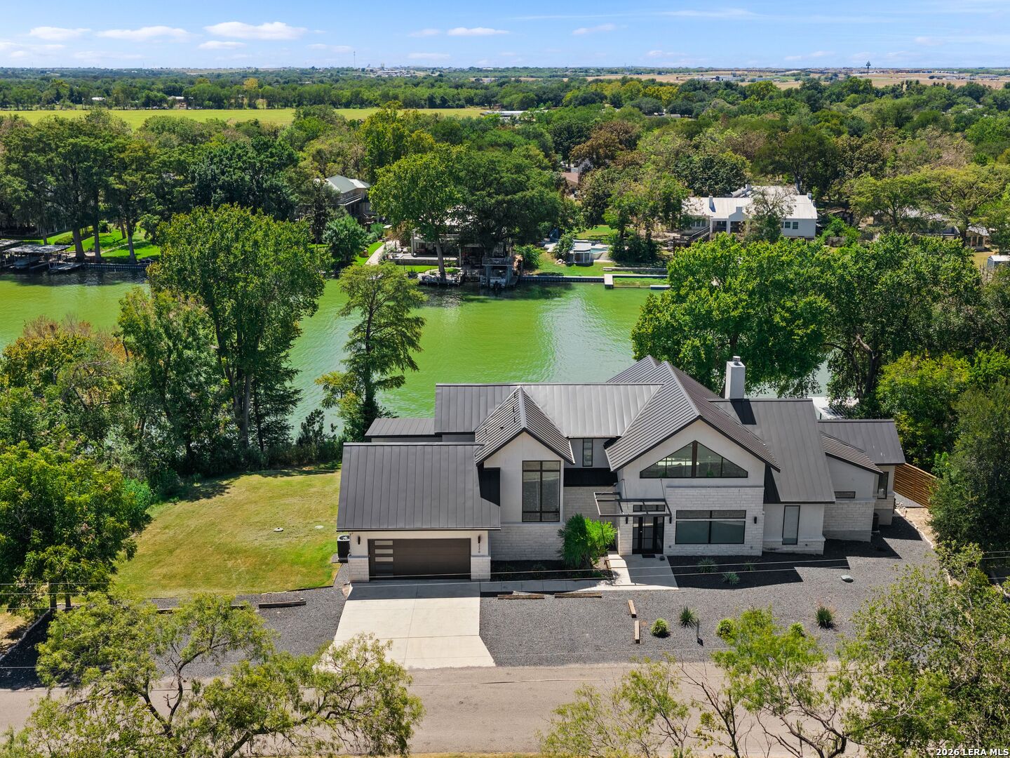 230 Turtle Ln