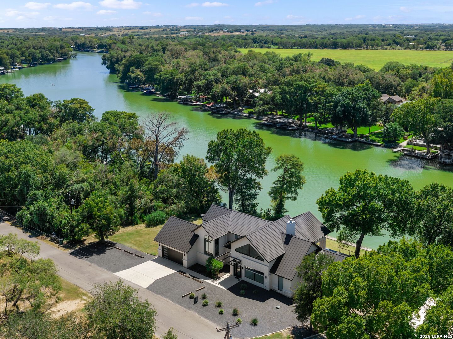230 Turtle Ln