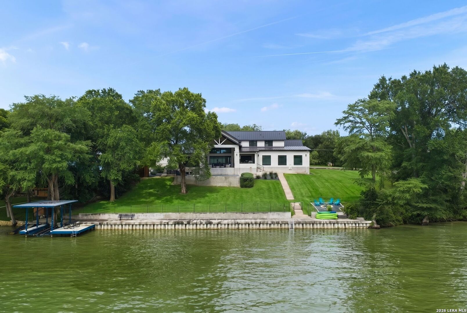 230 Turtle Ln