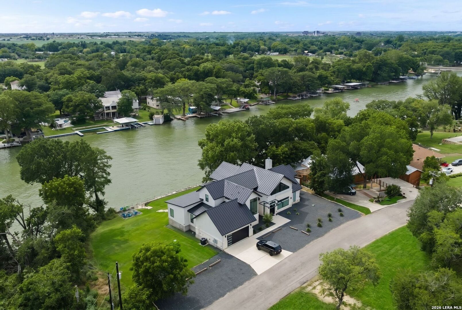 230 Turtle Ln