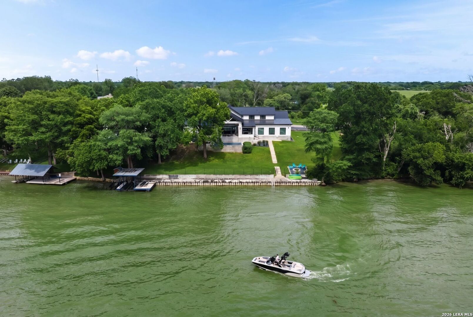 230 Turtle Ln