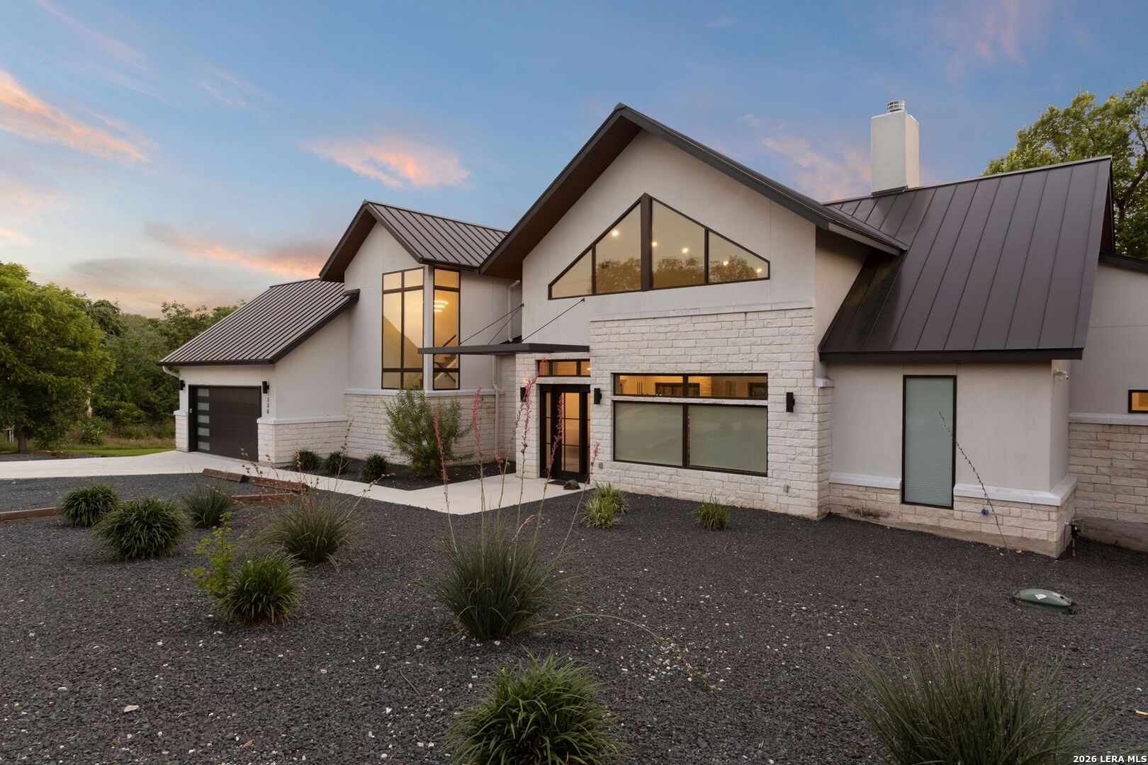 230 Turtle Ln