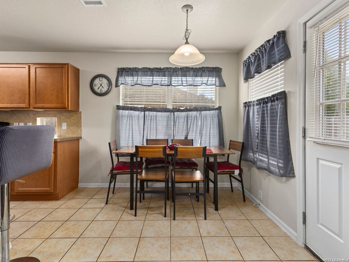 348 King Elder Ln